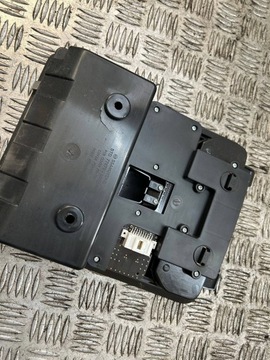 LAMPA OSVĚTLENÍ POLSTROVÁNÍ PŘEDNÍ SSANGYONG REXTON II G4 2017->