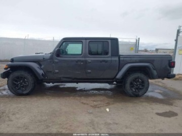 Jeep Gladiator 2022 Jeep Gladiator Altitude 2022 3.6 Benzyna 285KM, zdjęcie 2