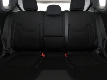 Jeep Renegade 2019 Jeep Renegade Limited 4x4 automat panorama hak, zdjęcie 17