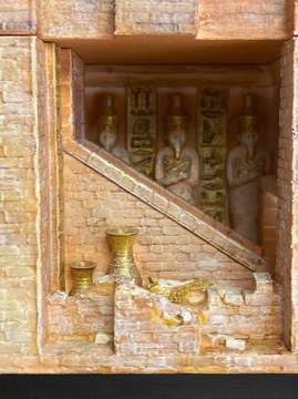 Хранитель руин Dice Tower, ручная роспись