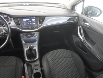 Opel Astra K Hatchback 5d 1.4 Turbo 125KM 2017 Opel Astra 1.4 T, Salon Polska, Klima, zdjęcie 7