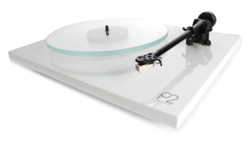 Rega Planar 2 (Белый глянцевый) / P2