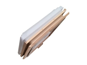 Мансардное окно MPK 40x40 бежевое с москитной сеткой для прицепа-кемпера Turismus PL