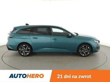 Peugeot 308 III SW 1.2 PureTech 130KM 2023 Peugeot 308 półskóra navi virtual cocpit kamery, zdjęcie 8