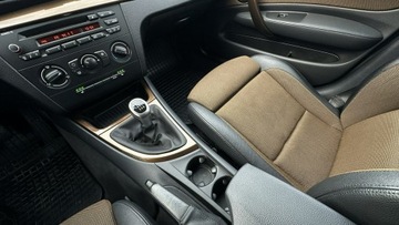 BMW Seria 1 E81/E87 2010 BMW 116 2.0 Benzyna Zarejestrowany Ubezpieczony, zdjęcie 30