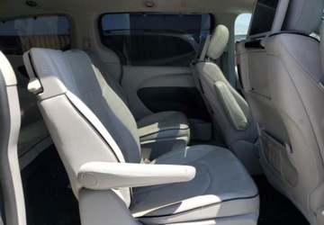 Chrysler Pacifica II 2020 Chrysler Pacifica Auta z USA - Zapytaj o wiecej ofert 3.6 Benzyna 264KM, zdjęcie 13