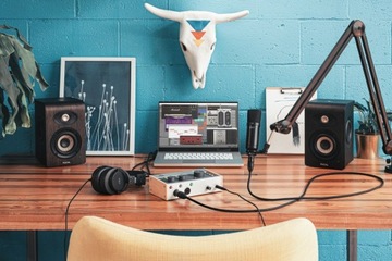 Universal Audio VOLT 476 — аудиоинтерфейс USB