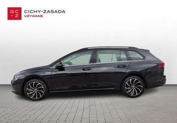 Volkswagen Golf VIII Variant 2.0 TDI 115KM 2021 Volkswagen Golf SalonPL 2.0TDI 115KM Style LED Plus Alu17 Masaz Pakiety AC, zdjęcie 1