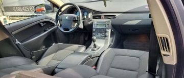 Volvo V70 III Kombi 2.0 145KM 2008 Volvo V70 2.0 145 KM bezwypadkowy serwisowany Oplacony 2.0 Benzyna 145KM, zdjęcie 15