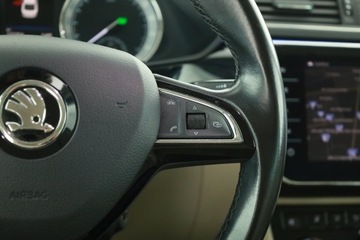 Skoda Superb III Liftback 2.0 TDI 190KM 2017 Skoda Superb 2.0 TDI, Salon Polska, 187 KM, zdjęcie 15