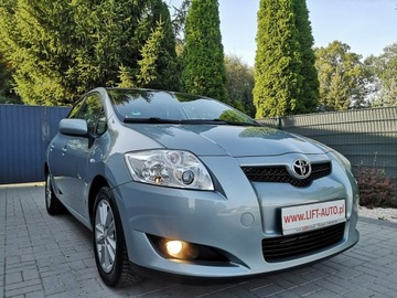 Toyota Auris I Hatchback 3d Facelifting 1.33 Dual VVT-i 101KM 2010 Toyota Auris 1.33 Benzyna 101KM Klimatronik LIFT, zdjęcie 2