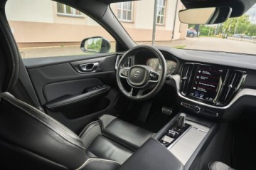 Volvo S60 III 2022 R-DESIGN__ 5 SZTUK W OFERCIE, zdjęcie 32