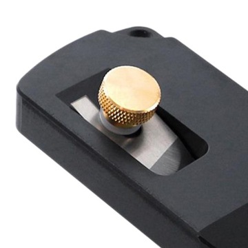 Ручной триммер для кромок. Фреза для кромок.