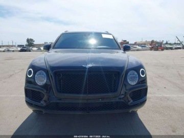 Bentley Bentayga 2019 Bentley Bentayga V8 2019 4.0l 4.0 Benzyna 542KM, zdjęcie 7