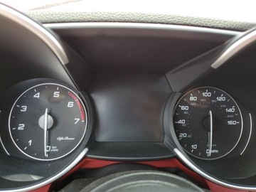 Alfa Romeo Giulia II Sedan Facelifting 2.0 Turbo 280KM 2020 Alfa Romeo Giulia 2020 2.0l 2.0 Benzyna 280KM, zdjęcie 9
