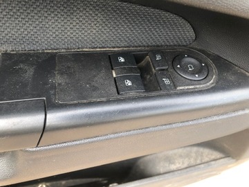 PANEL SZYB PRZEŁĄCZNIK LEWY OPEL ZAFIRA B KIEROWCY