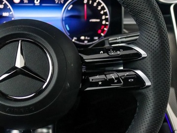 Mercedes GLC C254/X254 2025 MERCEDES-BENZ GLC 300 e 4-Matic AMG Line 2.0 (360KM) 2025, zdjęcie 8