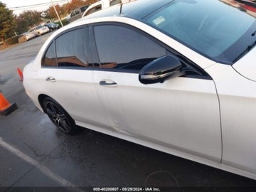 Mercedes Klasa E W213 2020 Mercedes-Benz Klasa E 2020r, 350, 4Matic, 2.0L 2.0 Benzyna 255KM, zdjęcie 4