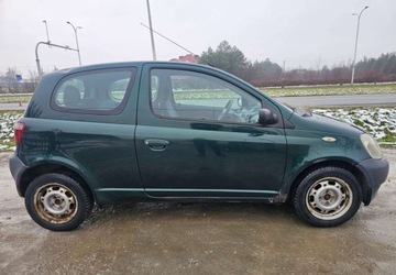Toyota Yaris I 1.0 i 16V 68KM 2001 Toyota Yaris Toyota Yaris 1.0 Base Benzyna 68KM, zdjęcie 10
