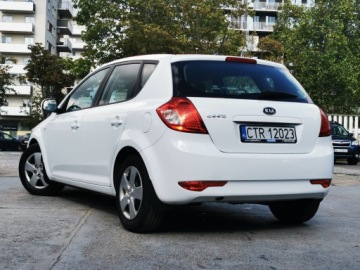 Kia Ceed I Hatchback 5d Facelifting 1.4 DOHC CVVT 90KM 2011 KIA CEED Salon Polska, Instalacja LPG, 5d Facelifting 1.4DOHC, Klimatyzacja, zdjęcie 18