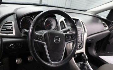 Opel Astra J GTC 1.6 SIDI Turbo ECOTEC 170KM 2013 Opel Astra Czujniki, Multifunkcja, Tempomat, G..., zdjęcie 6