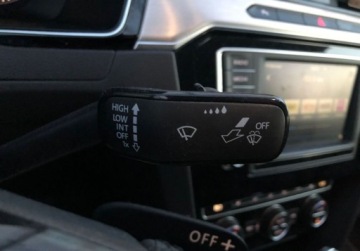 Volkswagen Passat B8 Limousine 1.8 TSI BlueMotion Technology 180KM 2017 Volkswagen Passat Passat 1.8 TSI Highline DSG Vat Marza Salon PL Naw, zdjęcie 20