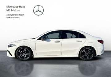Mercedes Klasa A W177/V177 Sedan Facelifting 1.3 200 163KM 2023 Mercedes-Benz Klasa A Salon PL AMG Line Kamera Czujniki MBUX Carplay Andro, zdjęcie 1