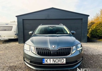 Skoda Octavia III Kombi Facelifting 1.8 TSI 180KM 2017 Skoda Octavia Bezwypadkowa, FV23, LK, KredytowanieLeasing, DSG, gwarancja, zdjęcie 3