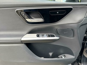 Mercedes GLC C254/X254 Coupe 2.0 220d 197KM 2024 Mercedes-Benz GLC 220 GLC 220d 4MATIC Pakiet AMG, zdjęcie 12