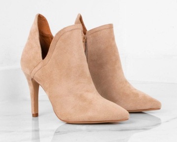 БЕЖЕВЫЕ ЗАМШЕВЫЕ БОТИНКИ 36