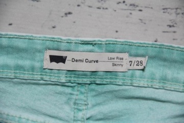 Levi's Demi Curve Jeans _ Stretch Skinny _ 28/32
