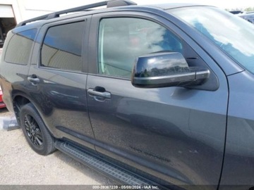 Toyota Sequoia II 5.7 i 381KM 2019 Toyota Sequoia 2019 Toyota Sequoia SR5 4WD (Natl) 5.7 Benzyna 381KM, zdjęcie 12