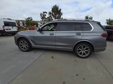 BMW X7 2024 BMW X7 xDrive40i 2025 3.0l 3.0 Benzyna 375KM, zdjęcie 1