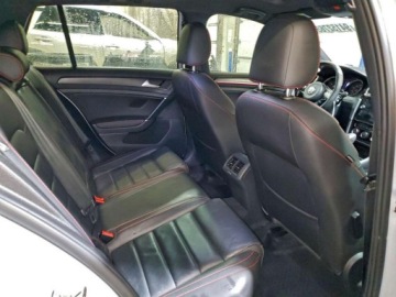 Volkswagen Golf VIII 2021 Volkswagen Golf S 2021 2.0 Benzyna 228KM, zdjęcie 10