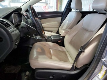 Chrysler 300C II 2017 Chrysler 300 Limited 2017 3.6l 3.6 Benzyna 292KM, zdjęcie 7