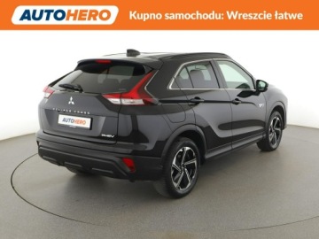 Mitsubishi Eclipse Cross SUV PHEV 2.4 188KM 2022 Mitsubishi Eclipse Cross PHEV 4x4 automat grzane, zdjęcie 6