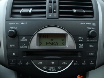 Toyota RAV4 III MPV 2.2 16V D-4D 136KM 2008 Toyota RAV 4 2.2 D-4D, 4X4, Klima, Klimatronic, zdjęcie 11