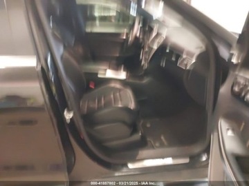 Mercedes Klasa M W166 2014 Mercedes-Benz ML 63 AMG 4Matic 2014 5.5l 5.5 Benzyna 518KM, zdjęcie 9