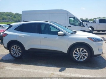 Ford Escape III 2021 Ford Escape Titanium 2021 2.0l 2.0 Benzyna 250KM, zdjęcie 6