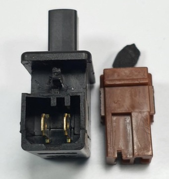 SENZOR BRZDY RUČNÍ CITROEN BERLINGO II 2254817