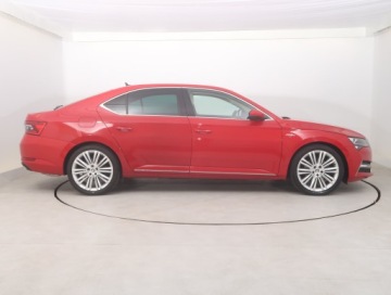 Skoda Superb III Liftback Facelifting 2.0 TSI 190KM 2020 Skoda Superb 2.0 TSI, Salon Polska, Serwis ASO, zdjęcie 5