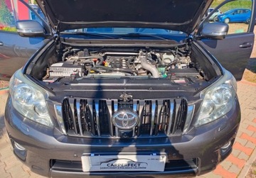 Toyota Land Cruiser IV 3.0 D-4D 173KM 2010 Toyota Land Cruiser Salon POLSKA GWARANCJA Super stan Zobacz 3.0 Diesel, zdjęcie 32