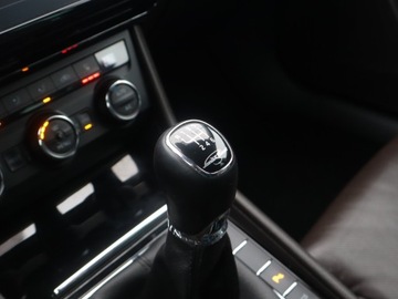 Skoda Superb III Kombi 2.0 TDI 190KM 2015 Skoda Superb 2.0 TDI, Salon Polska, 187 KM, Skóra, zdjęcie 15