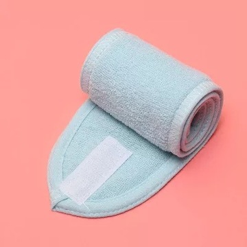 OPASKA KOSMETYCZNA MAKE UP KĄPIEL błękitna FROTTE