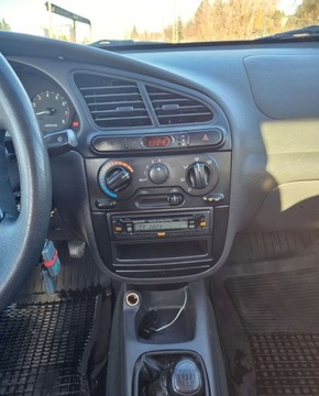Daewoo Lanos Sedan 1.6 i 16V 106KM 1998 Daewoo Lanos Daewoo Lanos 1.6 SX 1.6 Benzyna 106KM, zdjęcie 12