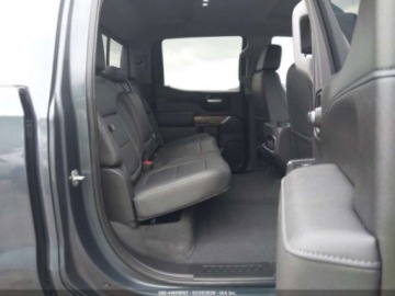 Chevrolet Silverado II 2021 Chevrolet Silverado 2021r., 4x4, 5.3L 5.3 Benzyna 355KM, zdjęcie 9