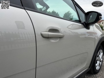 Citroen C3 III Hatchback Facelifting 1.2 PureTech 83KM 2021 Citroen C3 1.2 T Po duzym serwis Szwajcaria - Top stan 1.2 Benzyna, zdjęcie 16