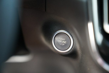 Volvo XC40 Crossover Plug-In Facelifting 1.5 T5 262KM 2022 Volvo XC 40 RECHARGE nawi ful led SKÓRA panorama, zdjęcie 35