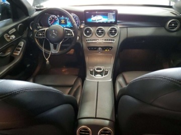 Mercedes Klasa C W206 2021 Mercedes-Benz Klasa C 300 4Matic 2021 2.0l 2.0 Benzyna 255KM, zdjęcie 8