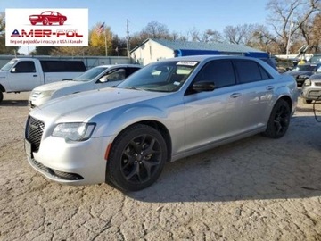 Chrysler 300C II 2021 Chrysler 300 Touring, 2021r., 3.6L